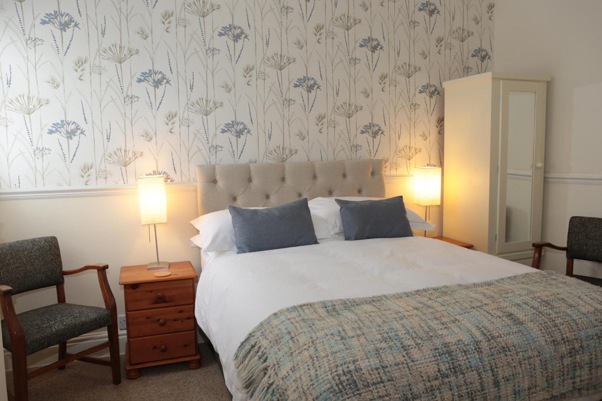 Couette-café The Waves 4*
